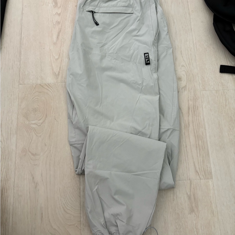 BYLT Basics Light Gray Jogger Golf Pant - Picture 2 of 2